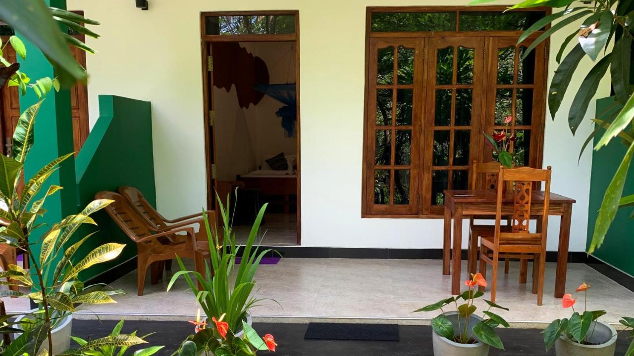 Sigiri Starwing Villa Sigiriya Bagian luar foto
