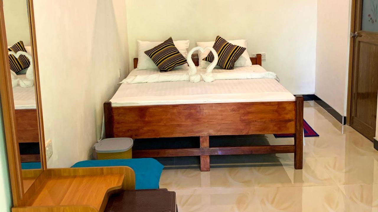 Sigiri Starwing Villa Sigiriya Bagian luar foto